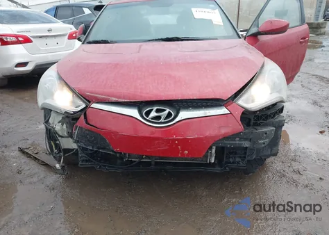 2016 Hyundai Veloster z USA, uszkodzony, nr VIN KMHTC6ADXGU251809